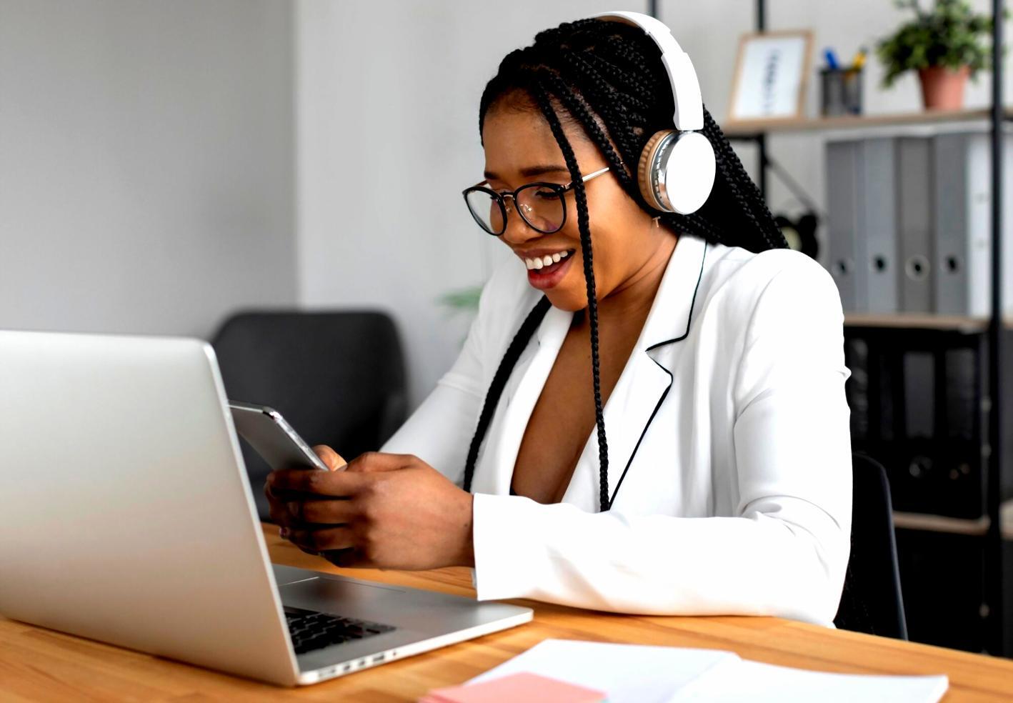 Students engaged in collaborative financial analysis learning